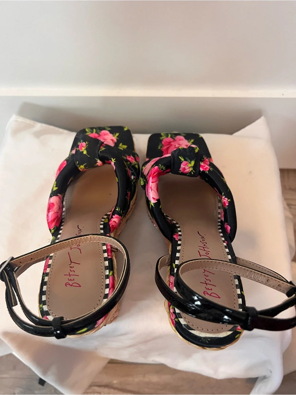Betsey Johnson Floral Black Wedge Sandals with Pink Rose Print